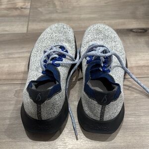 Allbirds women’s Gray and Blue Shoes. 9.5
